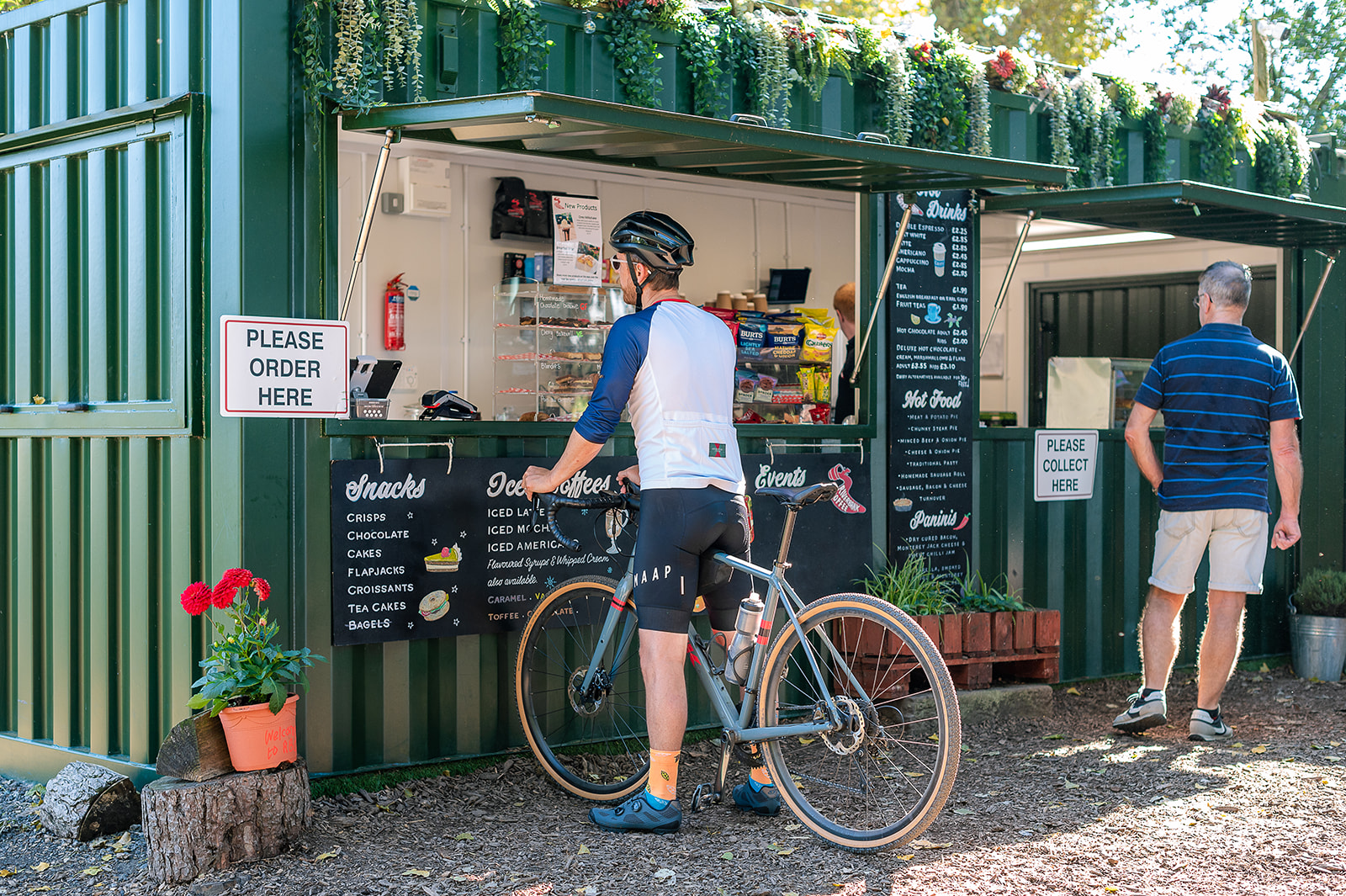 Cyclist pit stop at Riverbank Coffee